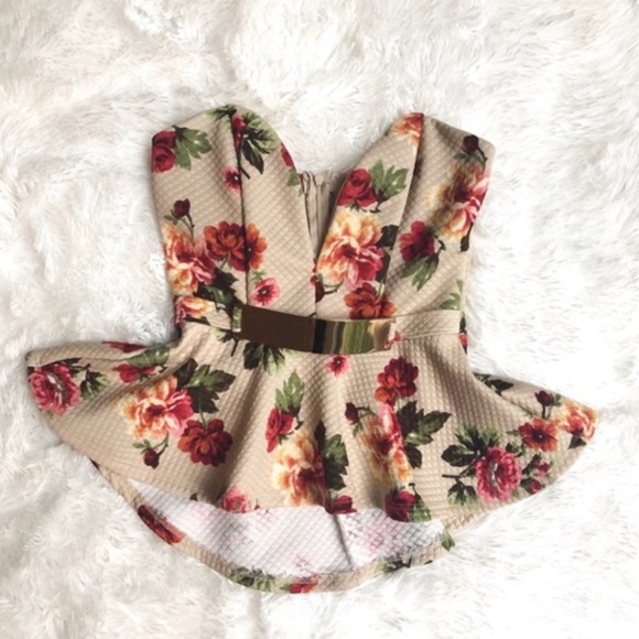 Mendocino Tops - Mendocino Floral Peplum Top